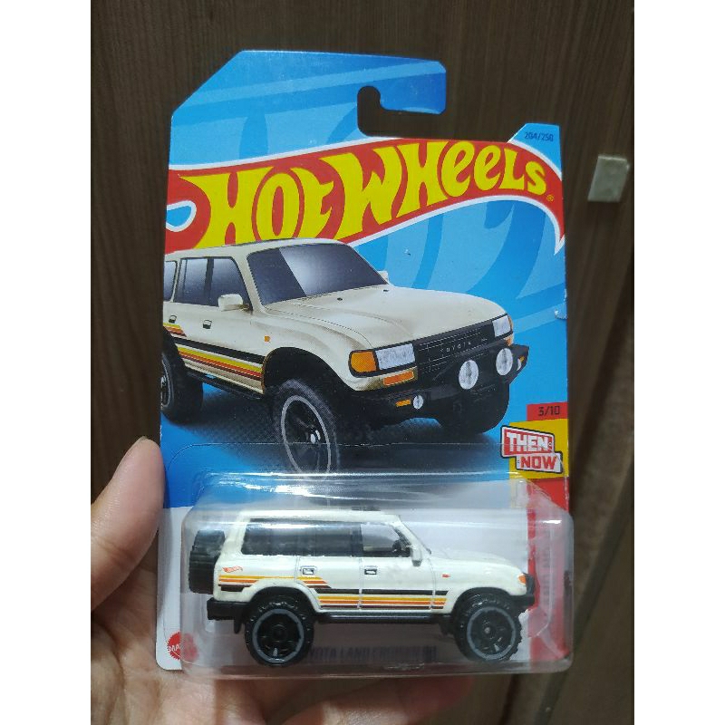 Hot Wheels Toyota Land Cruiser 80