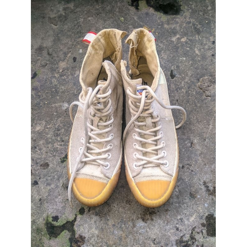 Second Sepatu Dickies High Bahan Kulit COD
