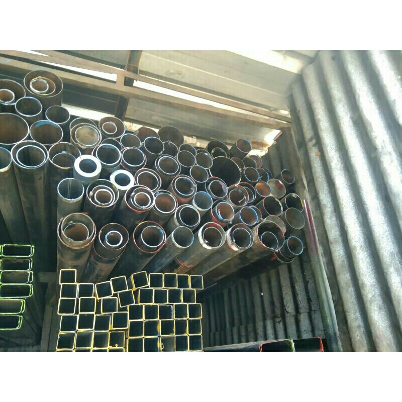 Besi Hollow Hitam 25 x 25 / Besi Hollo 2,5 x 2,5