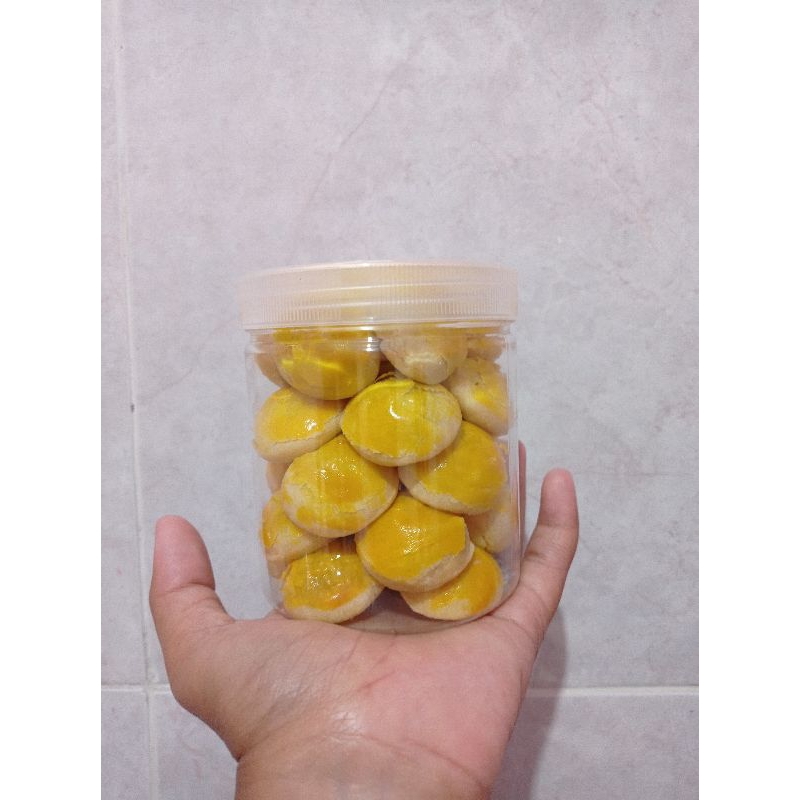 

Kue nastar premium ngeprul nyusss