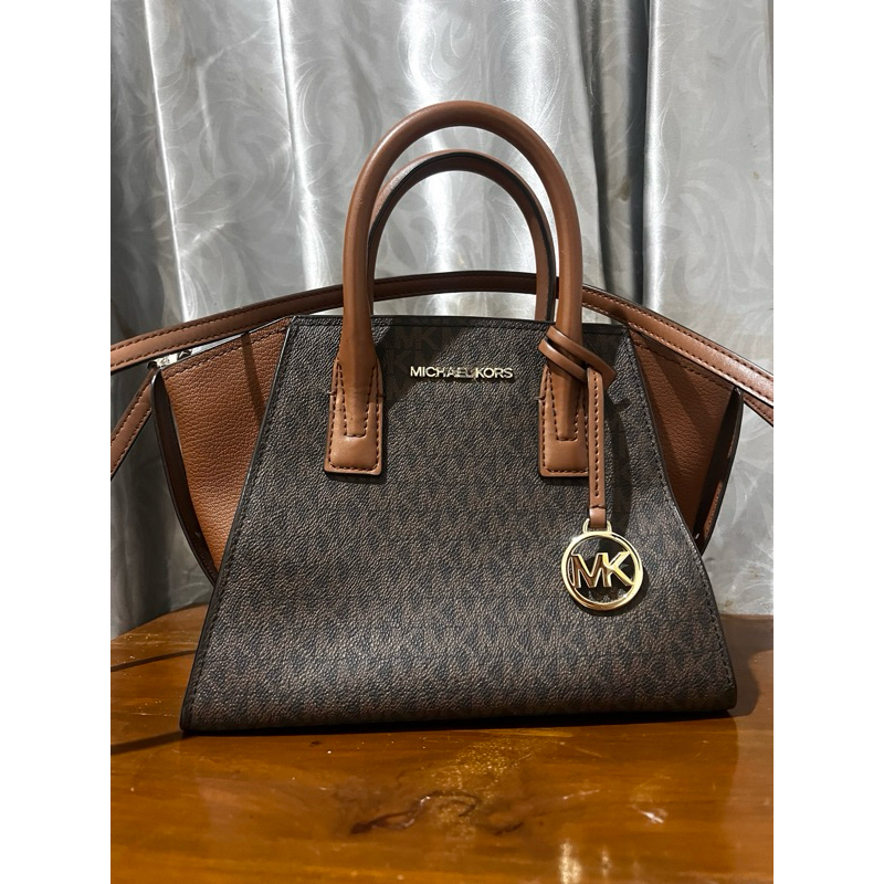 preloved Michael Kors MK Avril Satchel