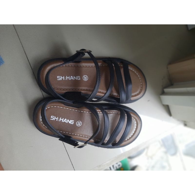 Sandal anak wanita karet/plastik