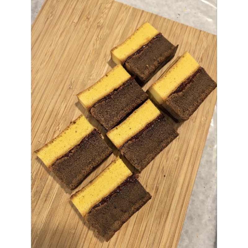 

Lapis surabaya gluten free - by glutenfreedelightslampung