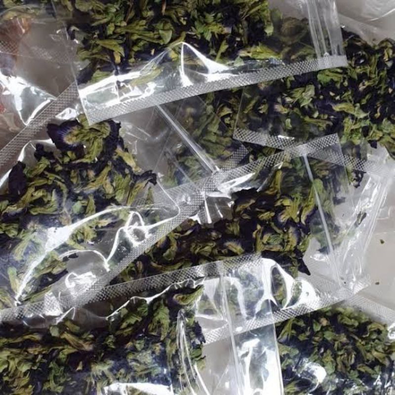 

Bunga Telang Kering organik / Bunga telang Premium / 50 gram / Butterfly pea / Bunga telang organik / herbal / pewarna makanan alami