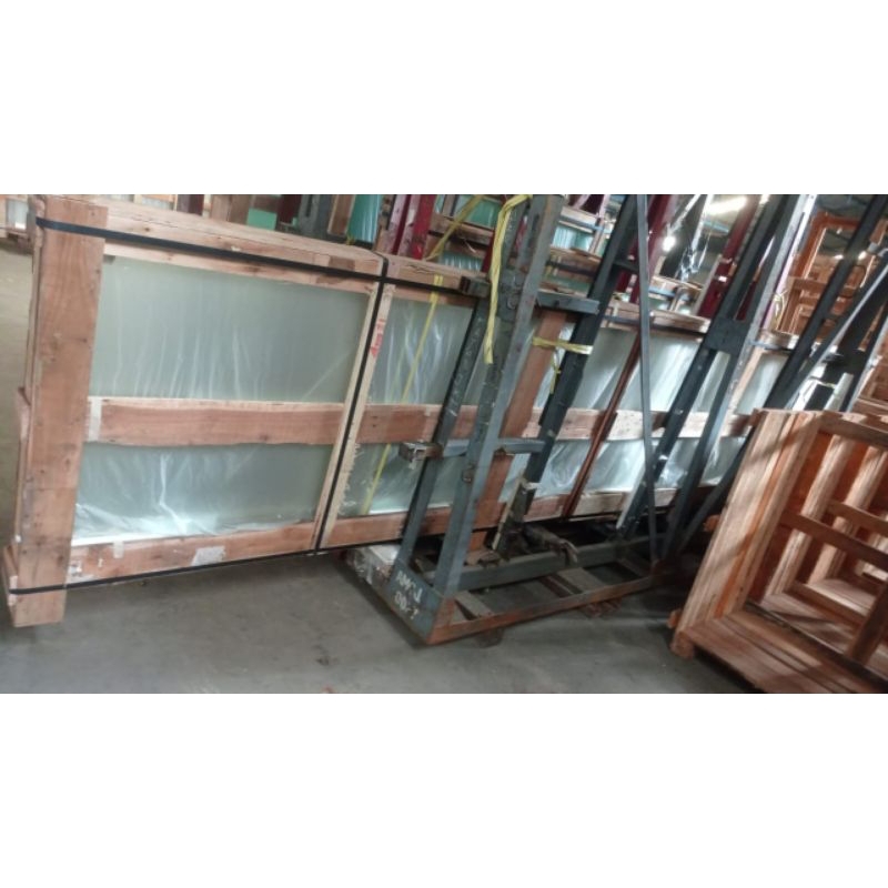 kaca tempered 12mm custom