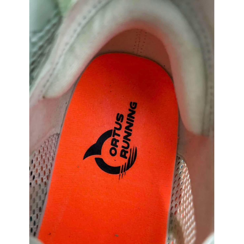 sepatu running ortus solar