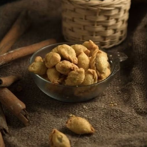 

Pastel abon mini 250gr asli khas Tuban Jawa Timur