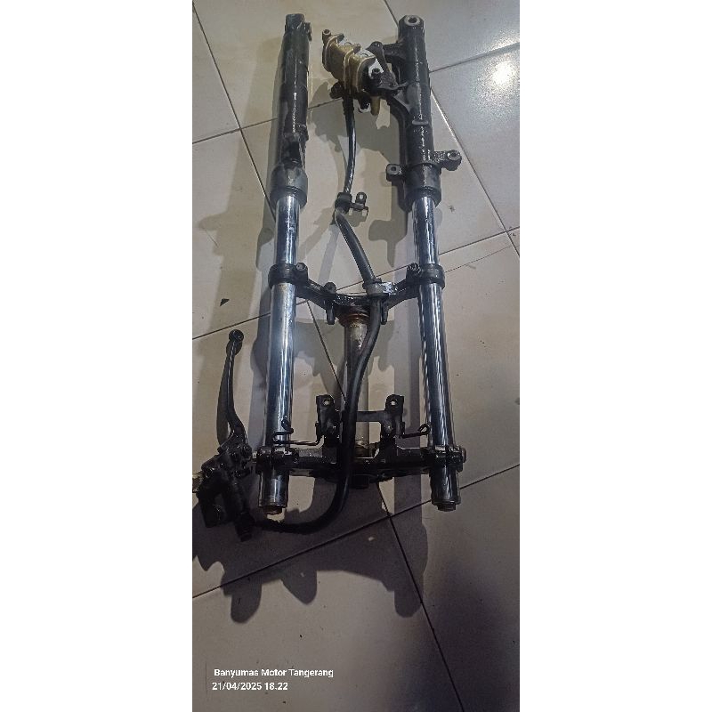 Tabung sok shock depan CB 150 R 2015 original