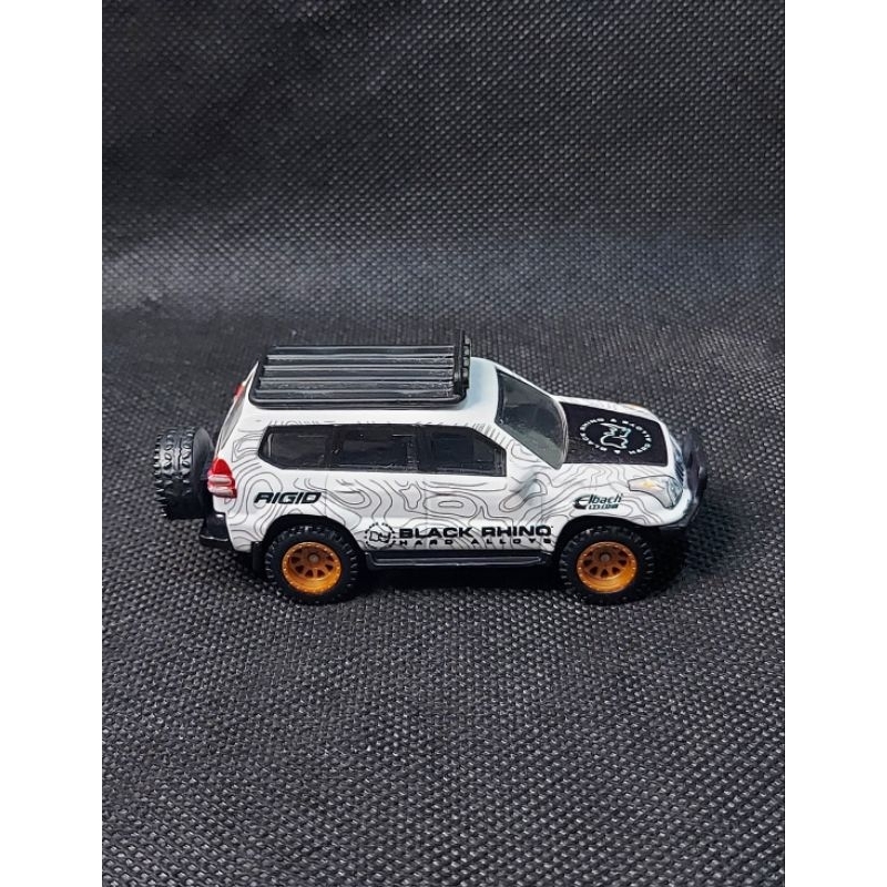 HOT WHEELS LAND CRUISER PRADO TWINPACK PREMIUM