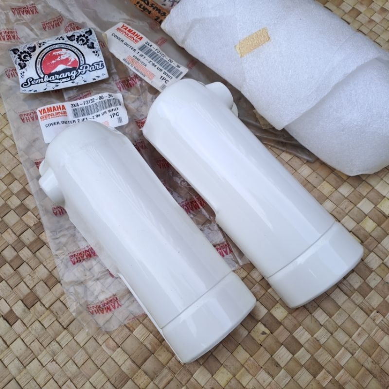 COVER TUTUP SHOCK SKOK SPAKBOR DEPAN YAMAHA F1 FORCE1 POSWAN FIZ F1Z PUTIH ALBINO ORIGINAL NOS