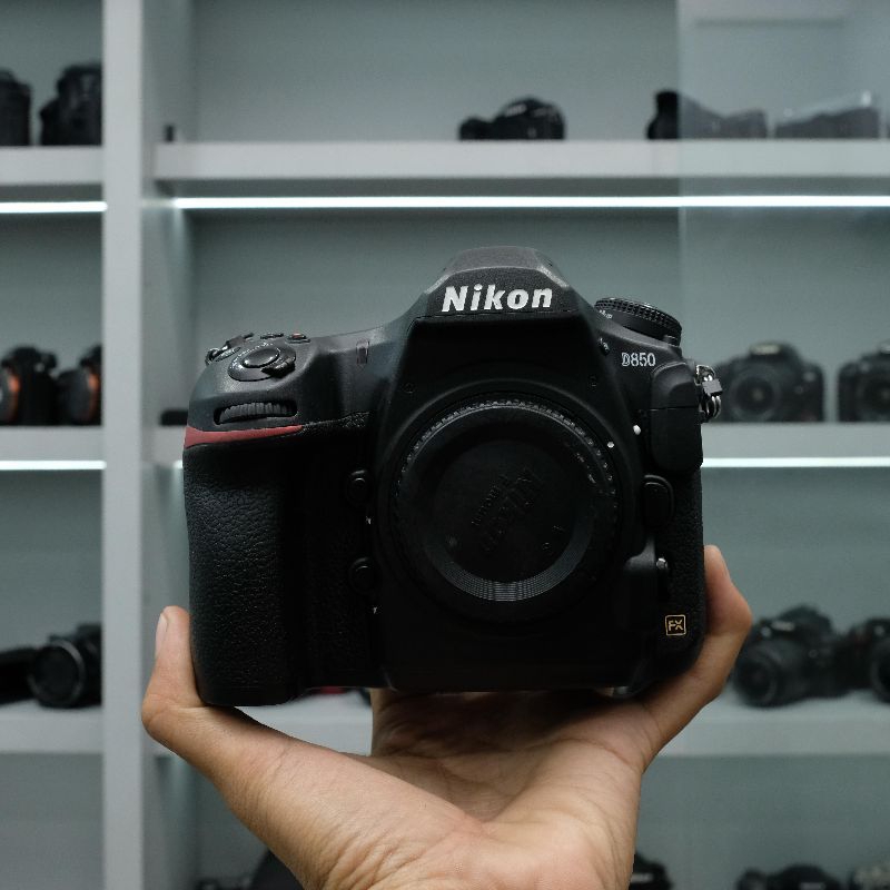Nikon D850 DSLR Kamera murah Bagus body Only