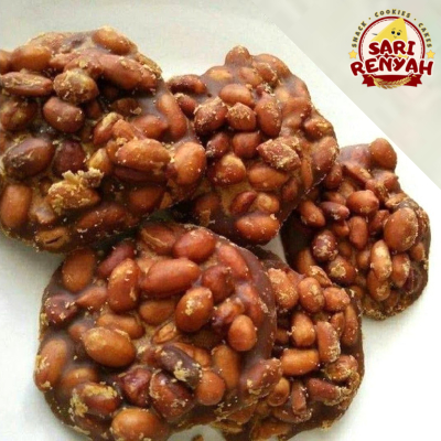 

Ampyang Kacang Manis Gula Jawa 250 Gram / Cemilan Jadul - Sari Renyah