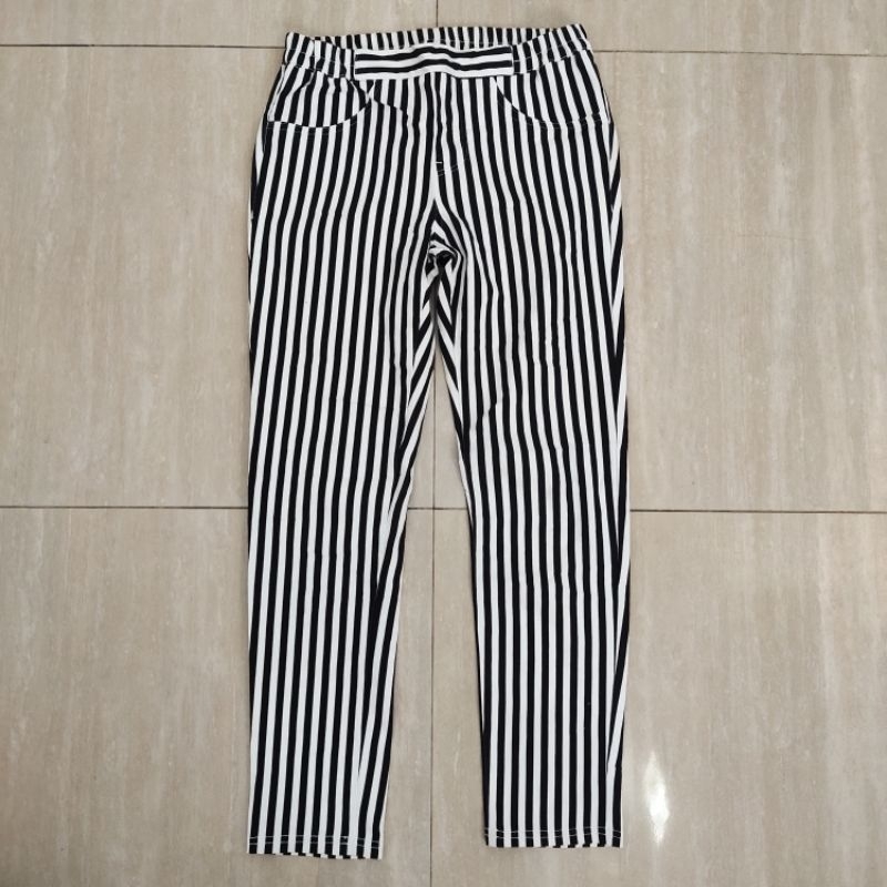 GU Uniqlo Angkle Pants