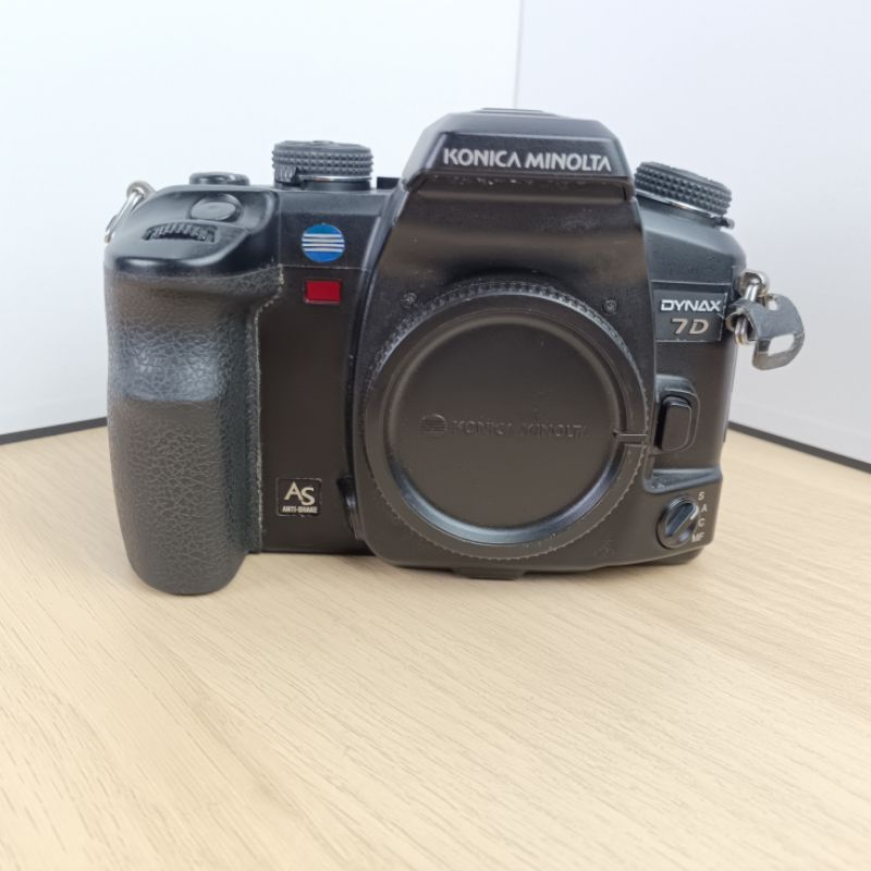 Kamera Konica Minolta Dynax 7D Body Only