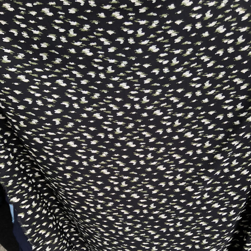 kain zara crepe motif - kain zara crepe motif absrak - kain zara crepe motif luxury - kain zara crep