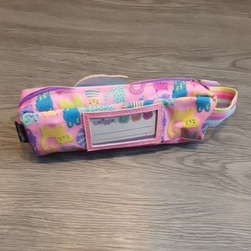 

Smiggle pencil case