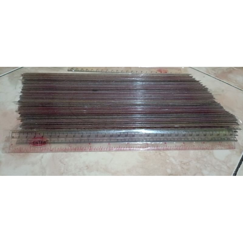 

PENGGARIS BENING PANJANG 30CM MERK ENTER