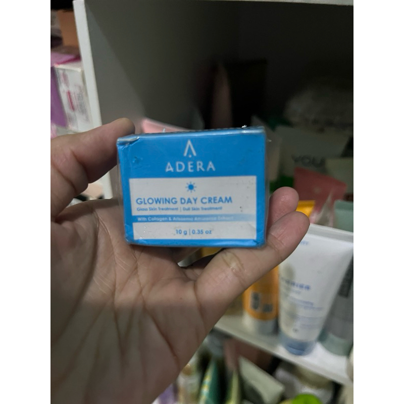 Adera Glowing Day Cream Original.