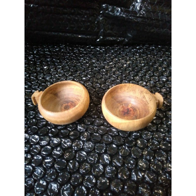 cepuk wadah pakan burung kandang cungkok minimalis plisturan