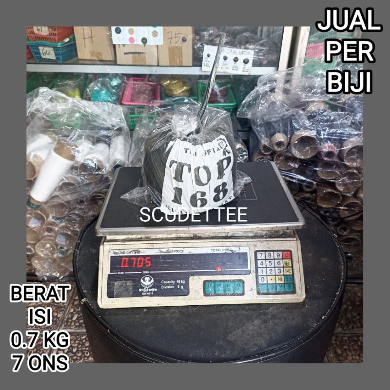 

Tali Rafia Hitam Berat Isi 7ons ons on 0.7Kg Kilo KiloGram 700gr gram