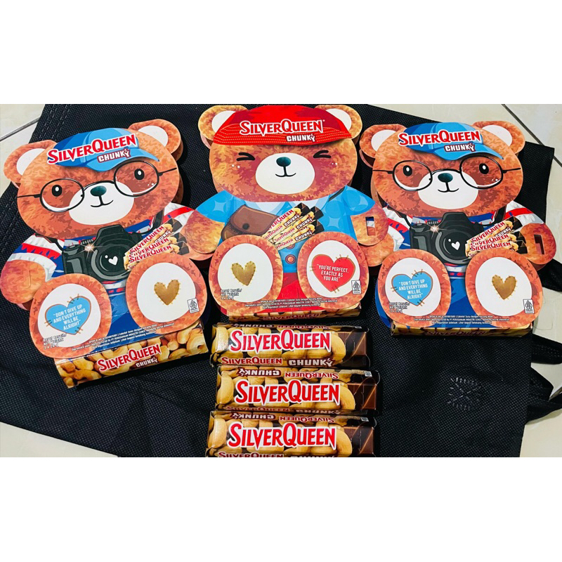 

Cokelat Silverqueen Boneka isi 3pcs