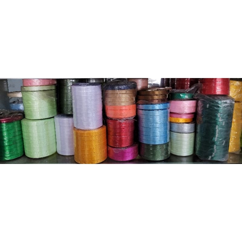 

Pita saten 13mm 1/2 in . warna . pita satin