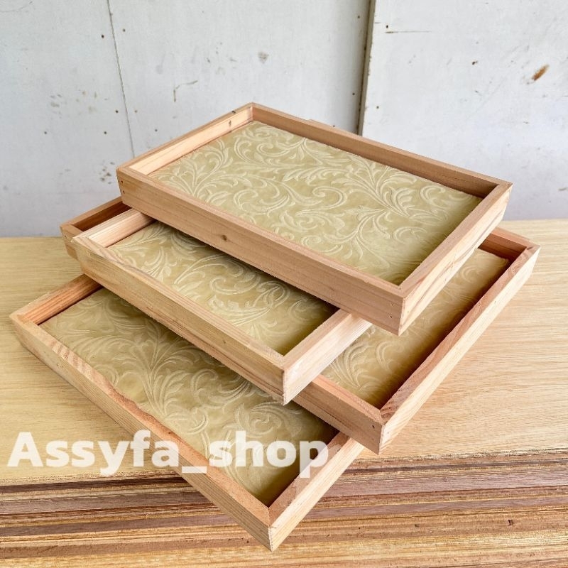 

Alas box kotak seserahan sterofoam plus kain embos timbul