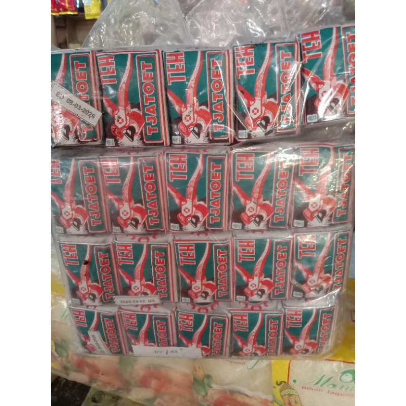 

Teh cap TJATOET hijau 1 pack ( 40 gr isi 10pcs )/teh Tubruk melati jasmine/tehnya orang kebumen