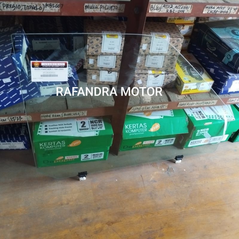 KACA PINTU DEPAN ISUZU PANTHER HIGRADE/ROYAL/PANTHER KOTAK (ASAHIMAS)