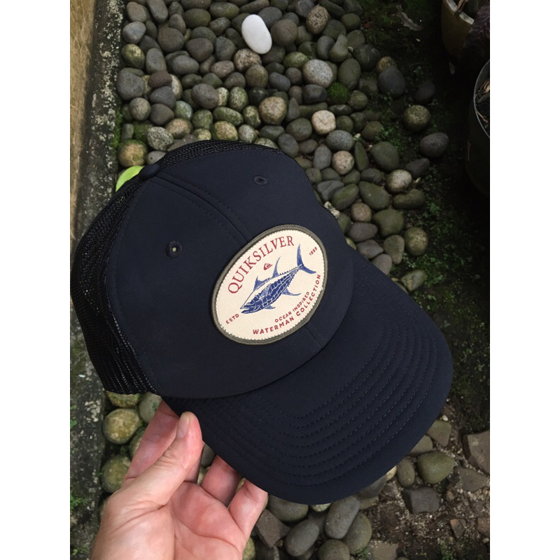 Topi Quicksilver Waterman