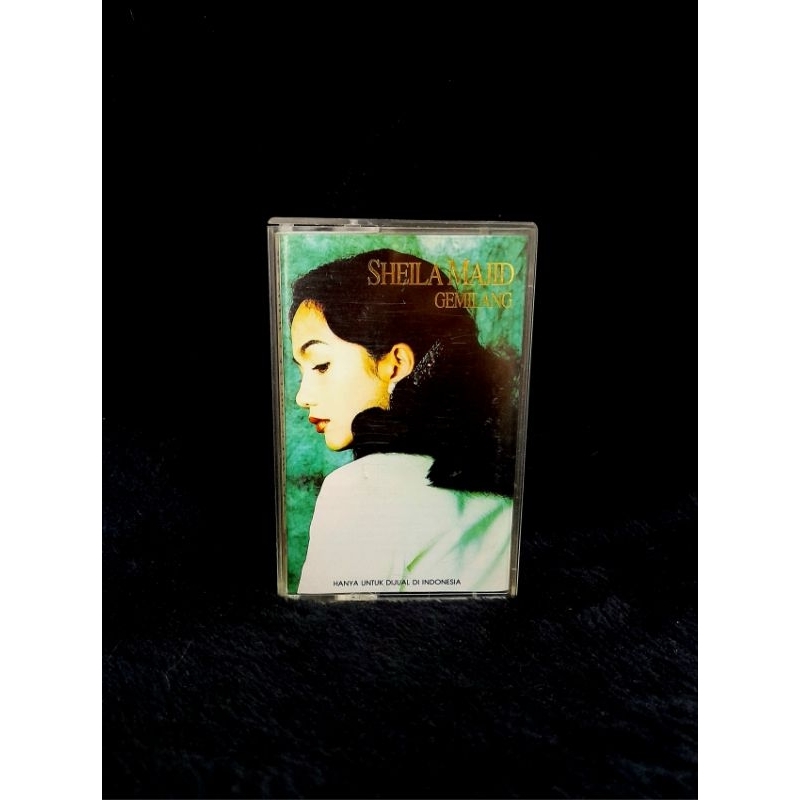 Kaset Pita SHEILA MAJID - Gemilang