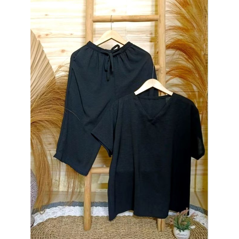 one set Andin bahan Crinkle stelan santai wanita celana pendek