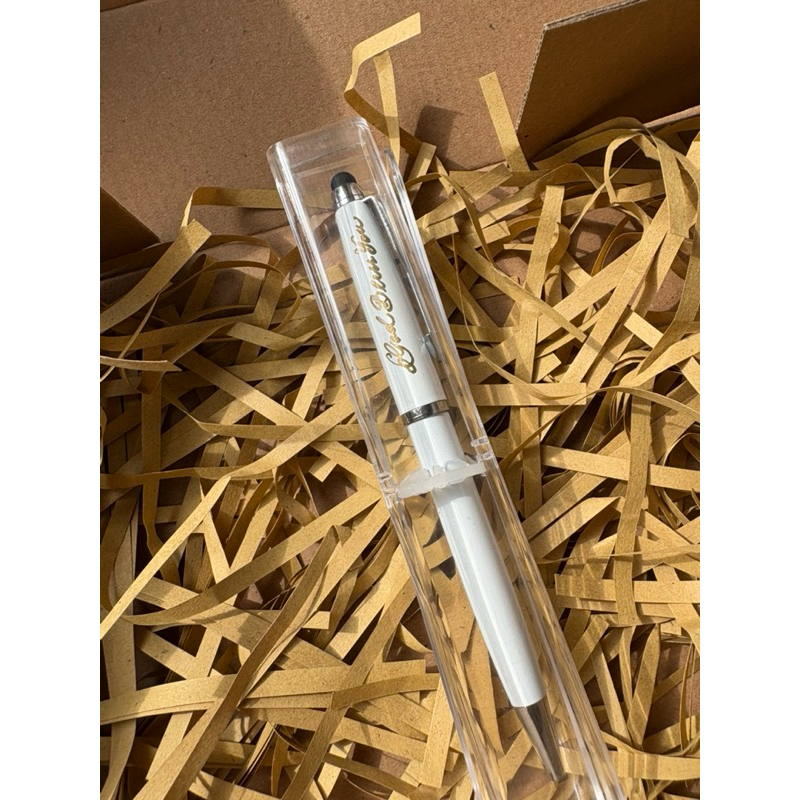 

Pen calligraphy by Nemu Official