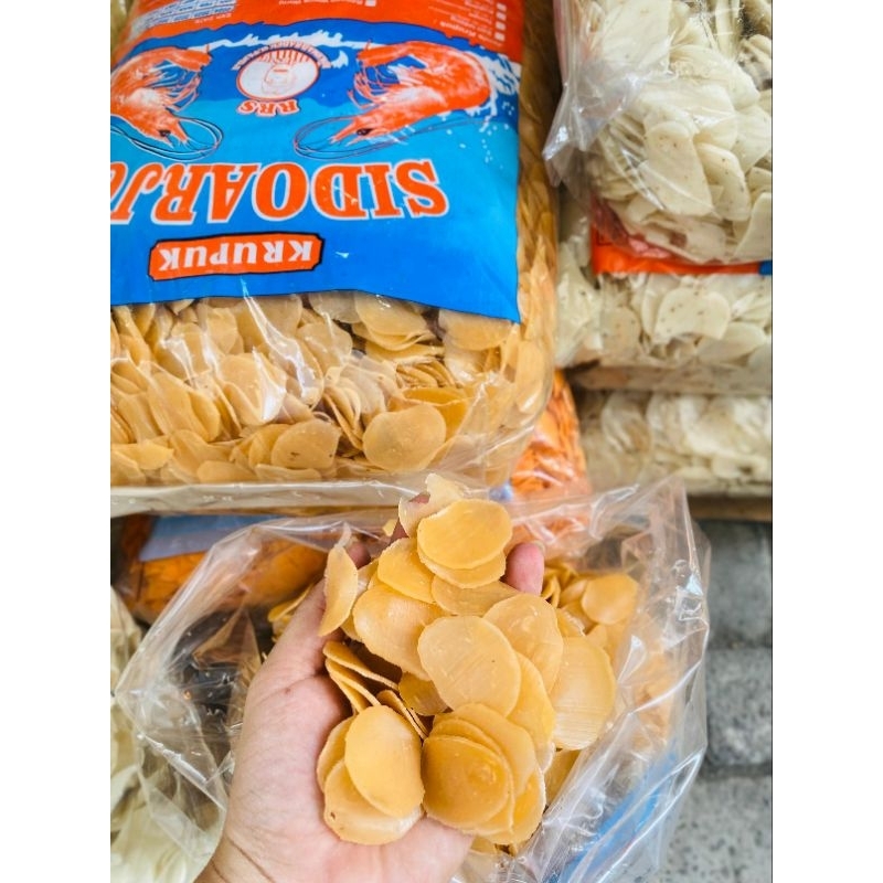 

kerupuk seblak mentah ukuran sedang
