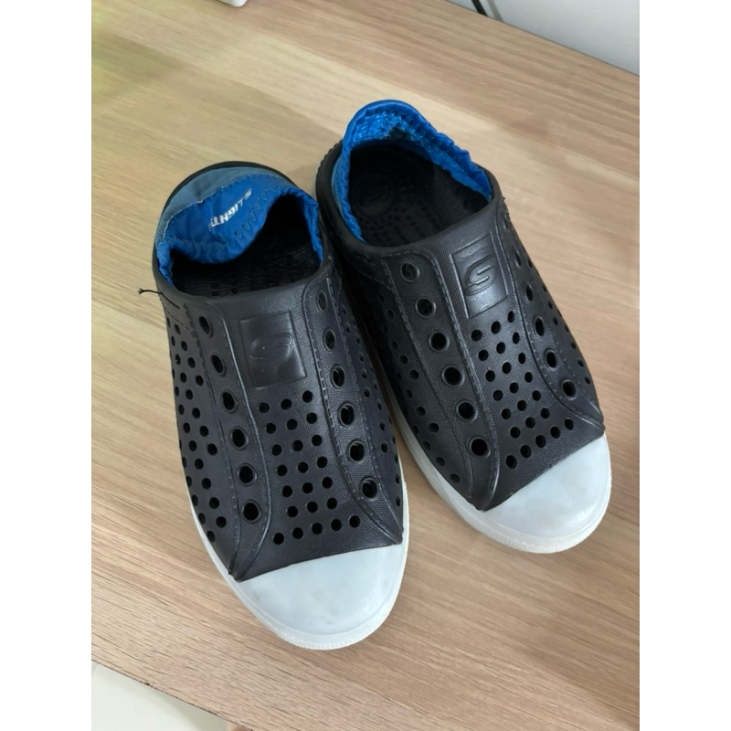 preloved sepatu skechers anak laki skechers shoes slight s-light