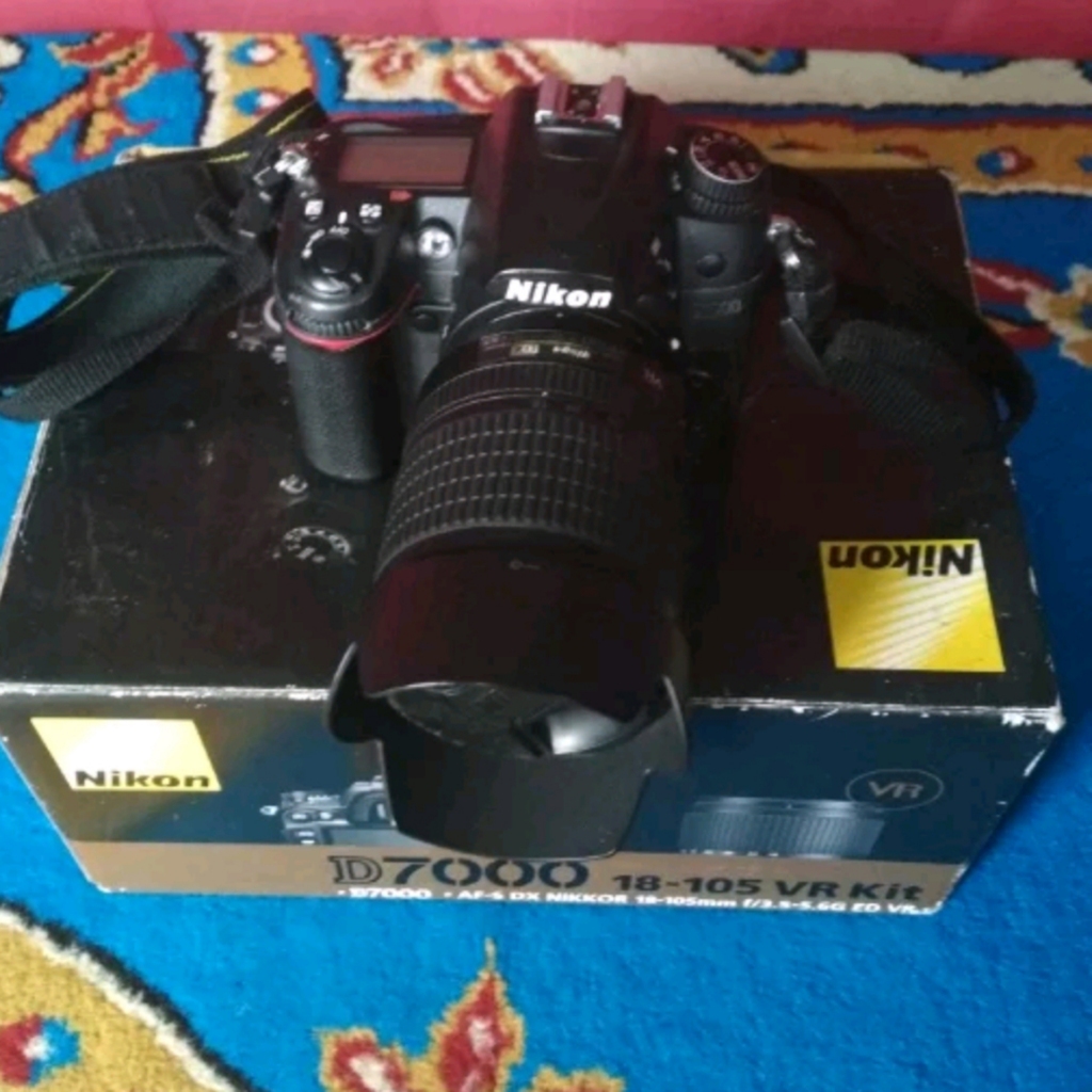 Nikon D7000 dan lensa 18-105 full box