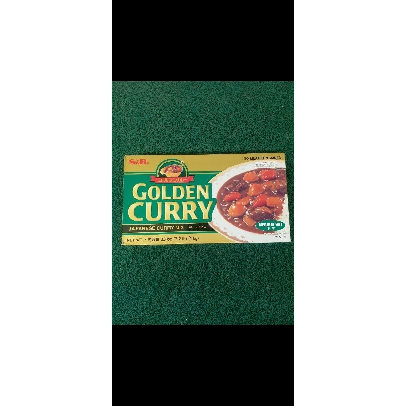

S & B Golden Curry Med.Hot 1kg