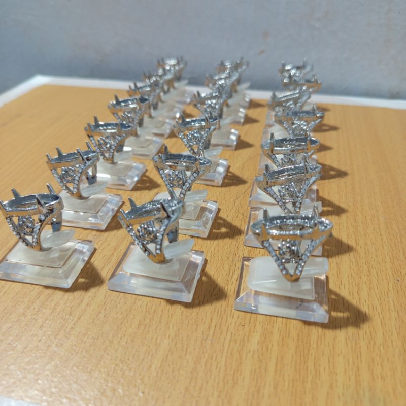 PALING MURAH ring atau embanan cincin batu akik berbahan Rhodium sudah dicrom silver dan gold