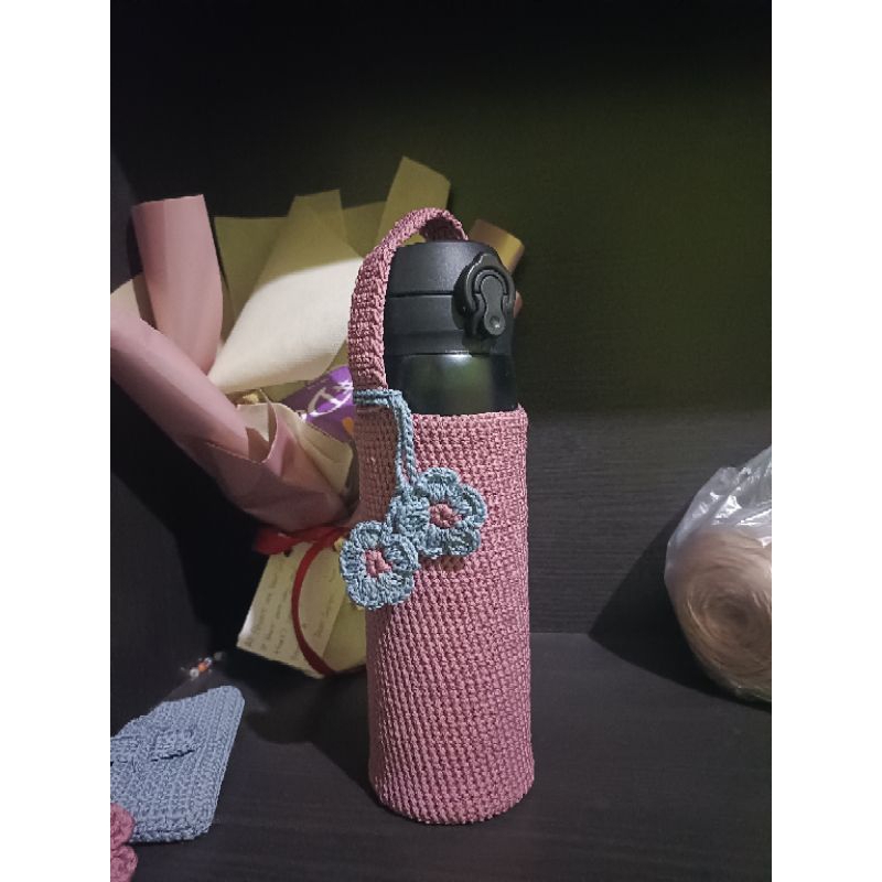 Tas Tumbler rajut | Cover Tumbler rajut | Cover tempat minum rajut | free gantungan rajut