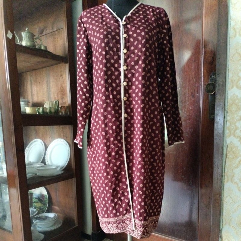 Atasan Wanita Tunik Merah Bata