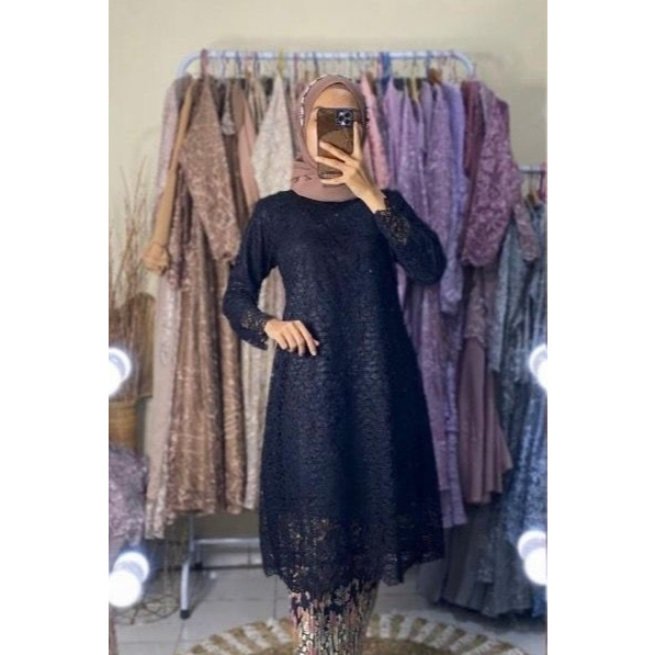 ATASAN KEBAYA TUNIK / KEBAYA MODEREN / KEBAYA BROKAT / PAKAIN WANITA Hanya Atasan Kebaya Brukat Tuni