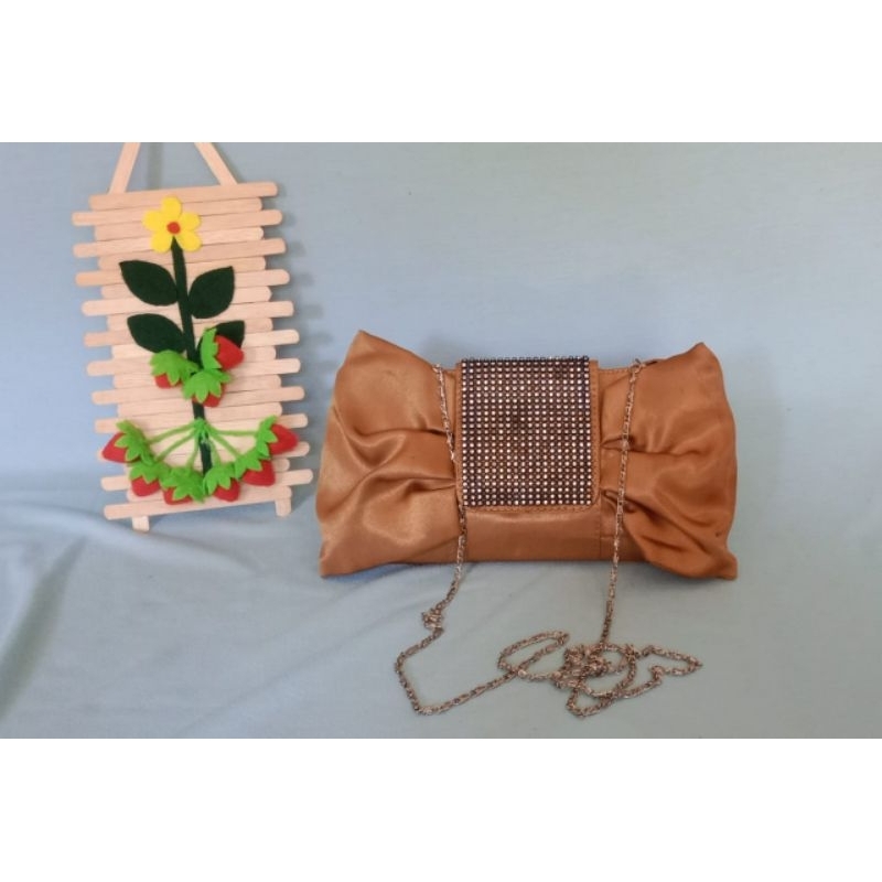 Preloved tas pesta cantik