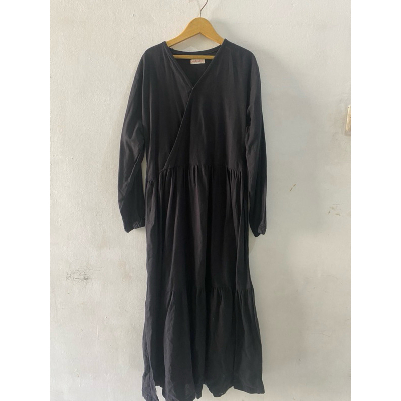 Long dress  hitam