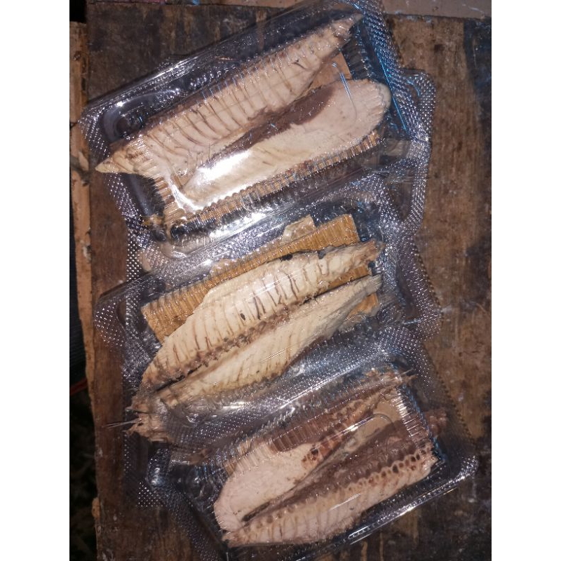 

tongkol cue potong mika
