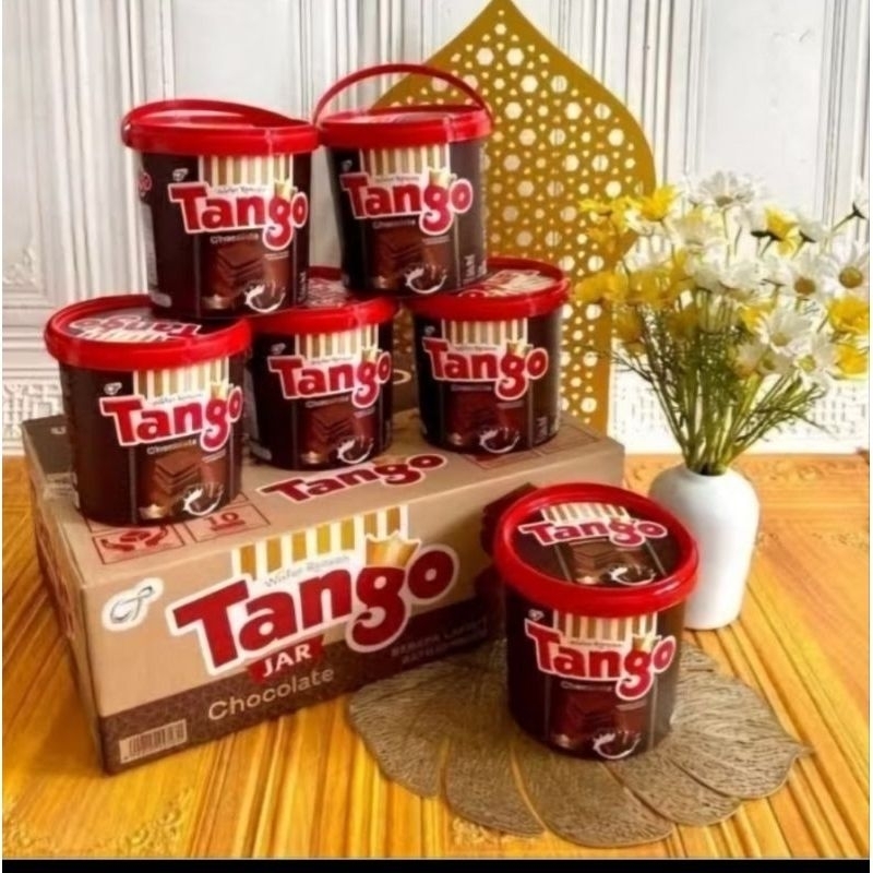 

QH 1Dus Wafer Tango Jar isi 6 Coklat Vanila