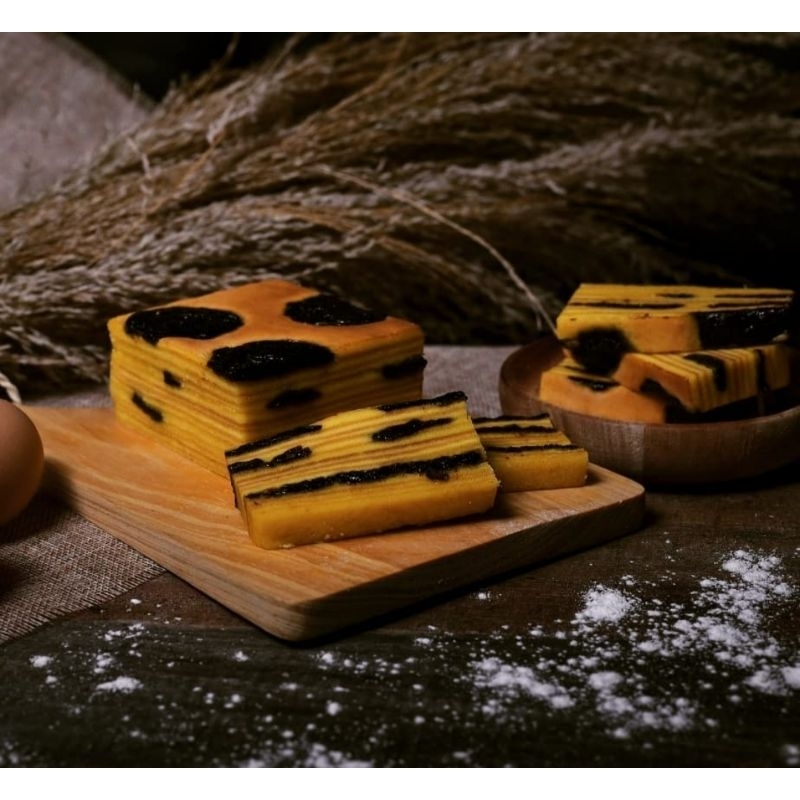 

lapis legit prunes 20x10