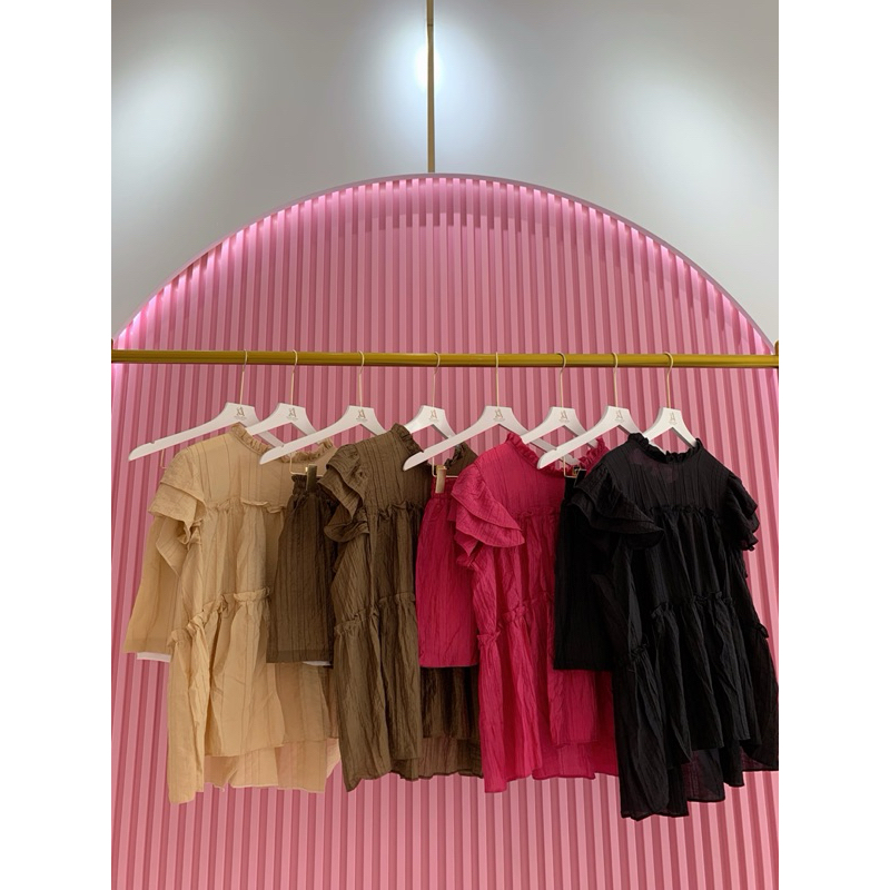 One Set Celana Pendek Crinkle Polos