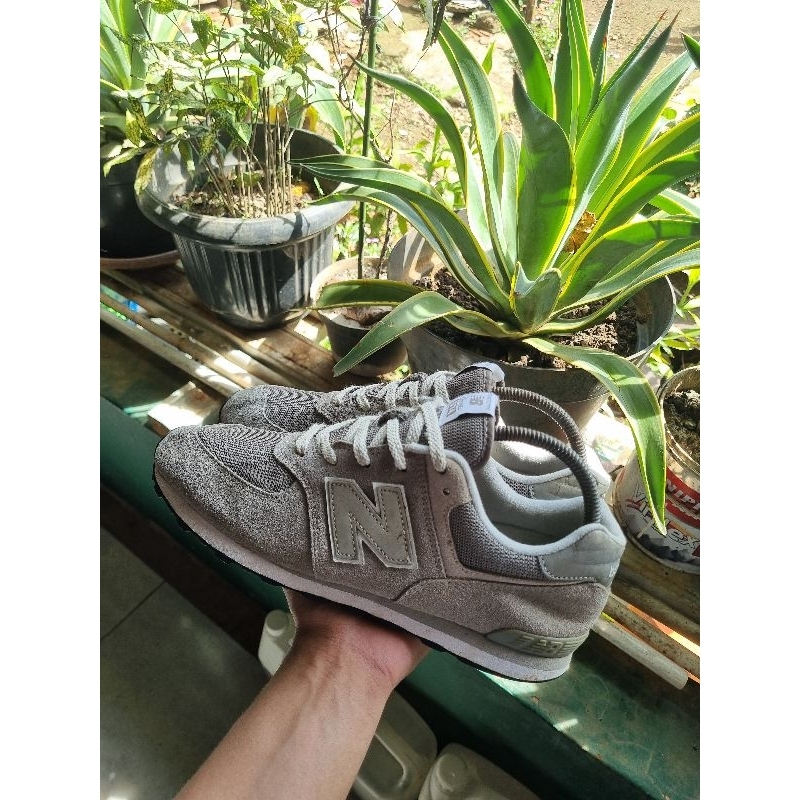 NEW BALANCE CLASSIC 574 LIGHT EGG GREY