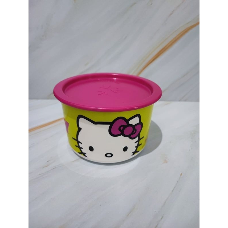Tupperware Hello kitty (new)