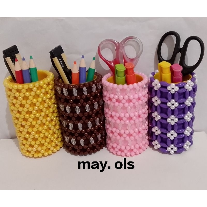 

Tempat Pensil Manik Manik Serbaguna